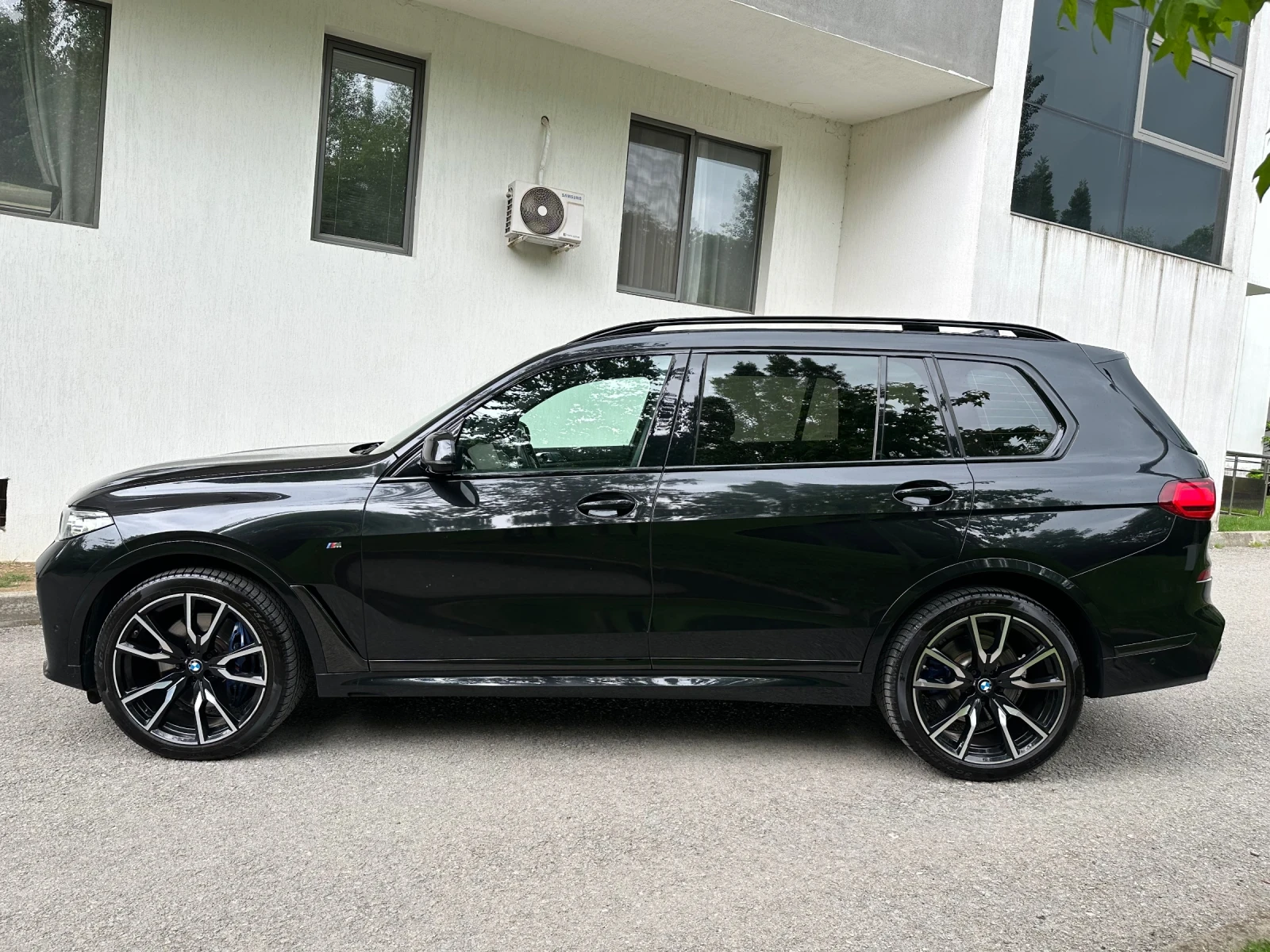 BMW X7 3.0D / M-OPTIC - изображение 4