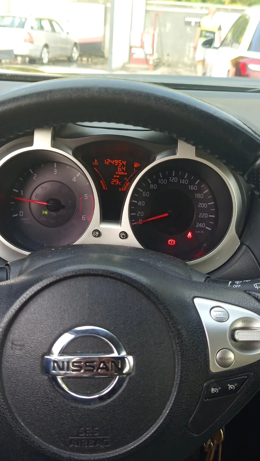 Nissan Juke 1.5 - изображение 7