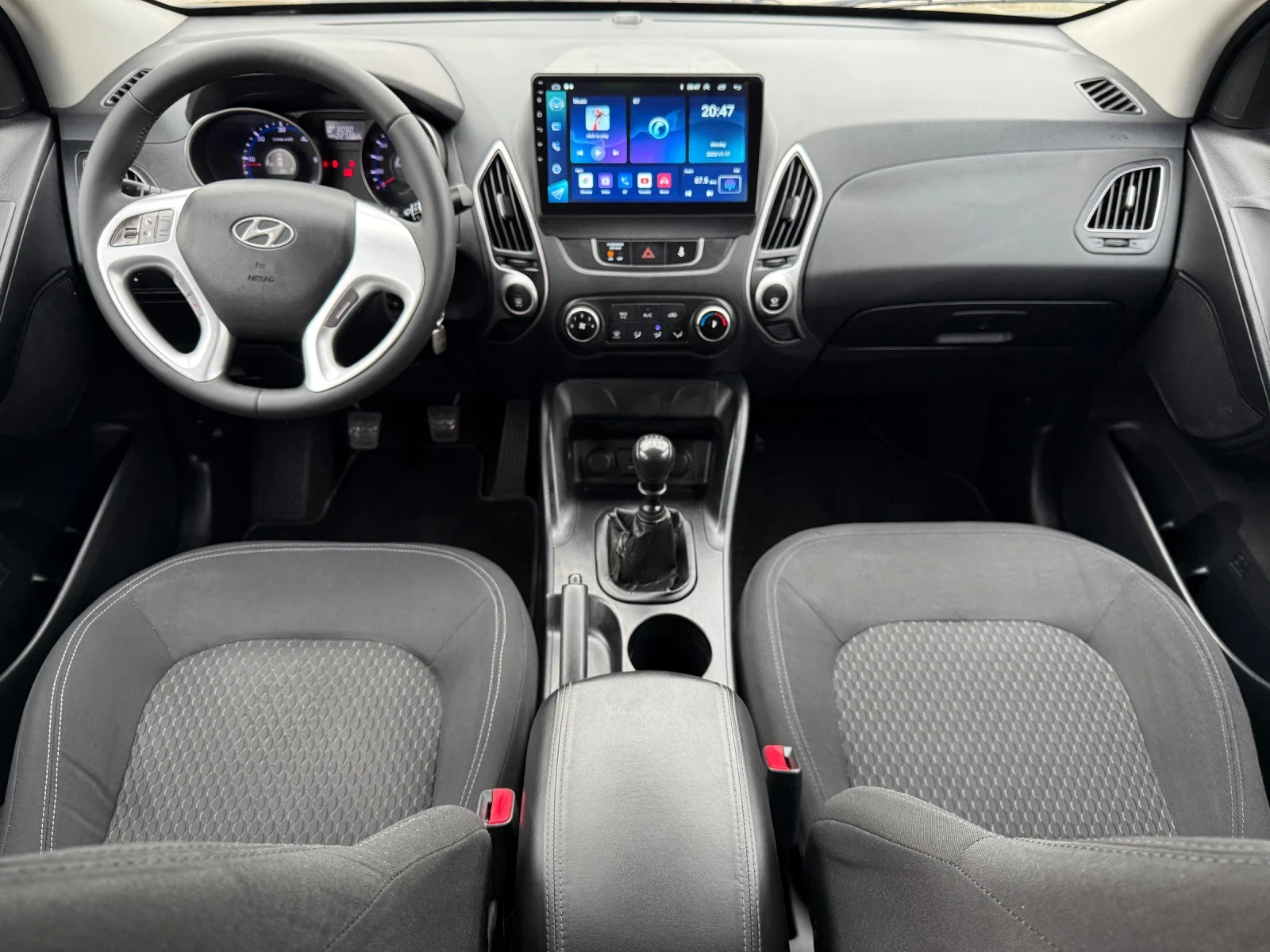 Hyundai IX35 2.0 CRDi / 4WD / NAVI / CAMERA / PARKTRONIC  | Mobile.bg   9