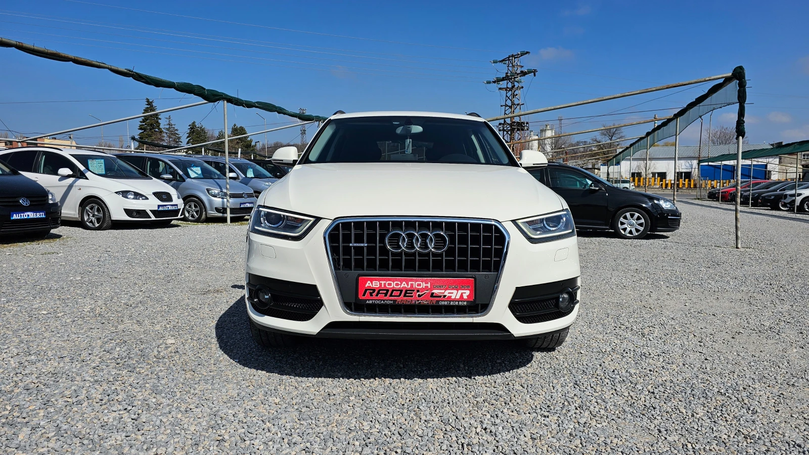 Audi Q3 2.0TDI S-LINE Avtomatik , снимка 7 - Автомобили и джипове - 53836701