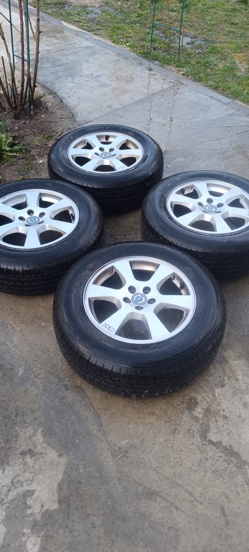 Volvo XC60 D5 AWD 2.4, снимка 16 - Автомобили и джипове - 53849044