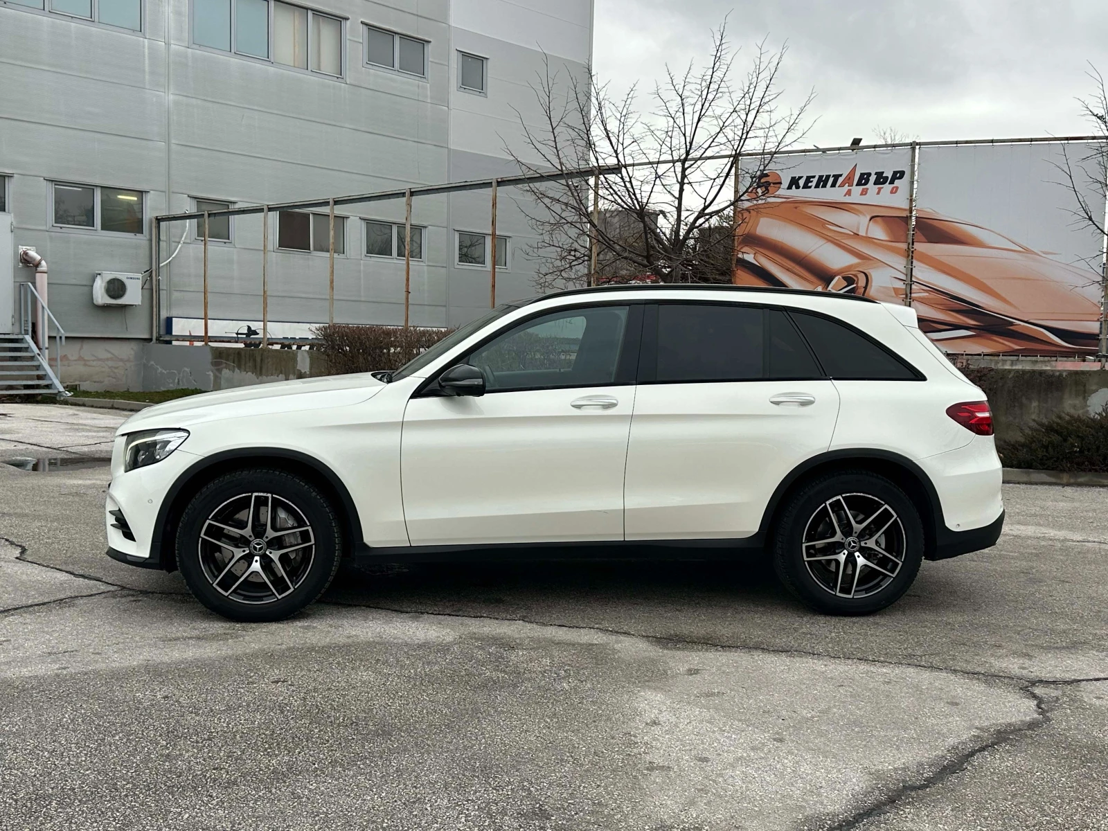 Mercedes-Benz GLC 350 4Matic, снимка 2 - Автомобили и джипове - 53894504
