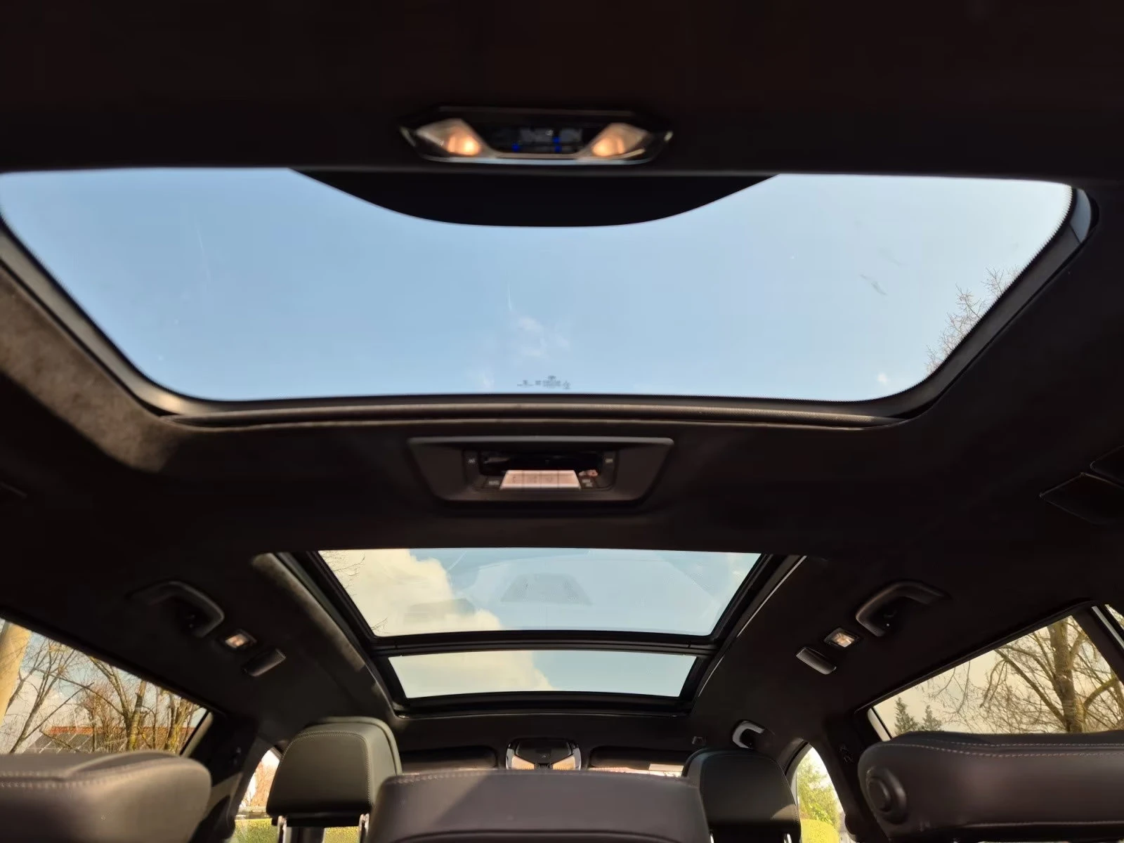 BMW X7 40d/xDRIVE/340HP/LASER/MSPORT/PANO/360/ACC/630z, снимка 13 - Автомобили и джипове - 55395242
