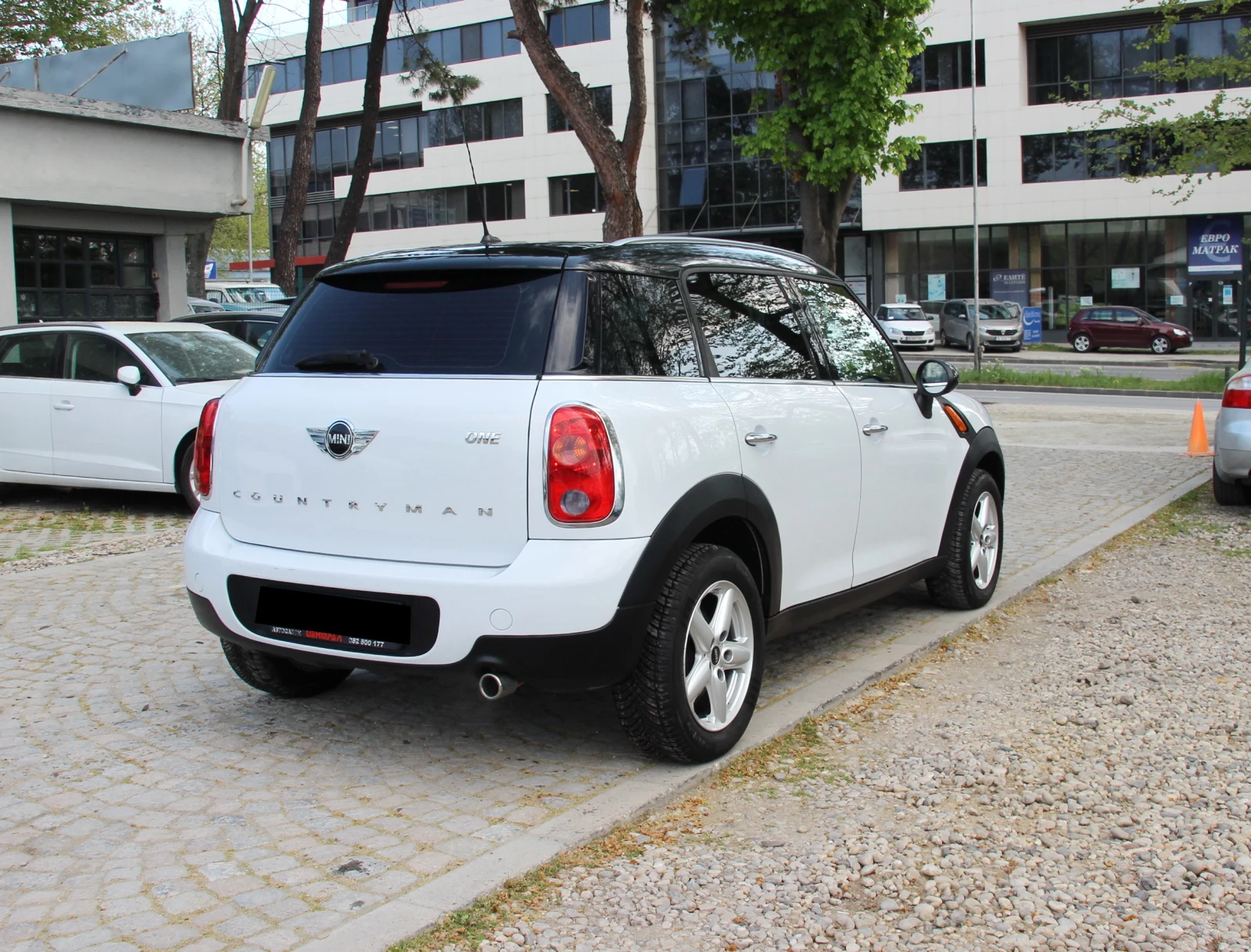 Mini Countryman 1.6i  ЕВРО 6В, снимка 5 - Автомобили и джипове - 55911509
