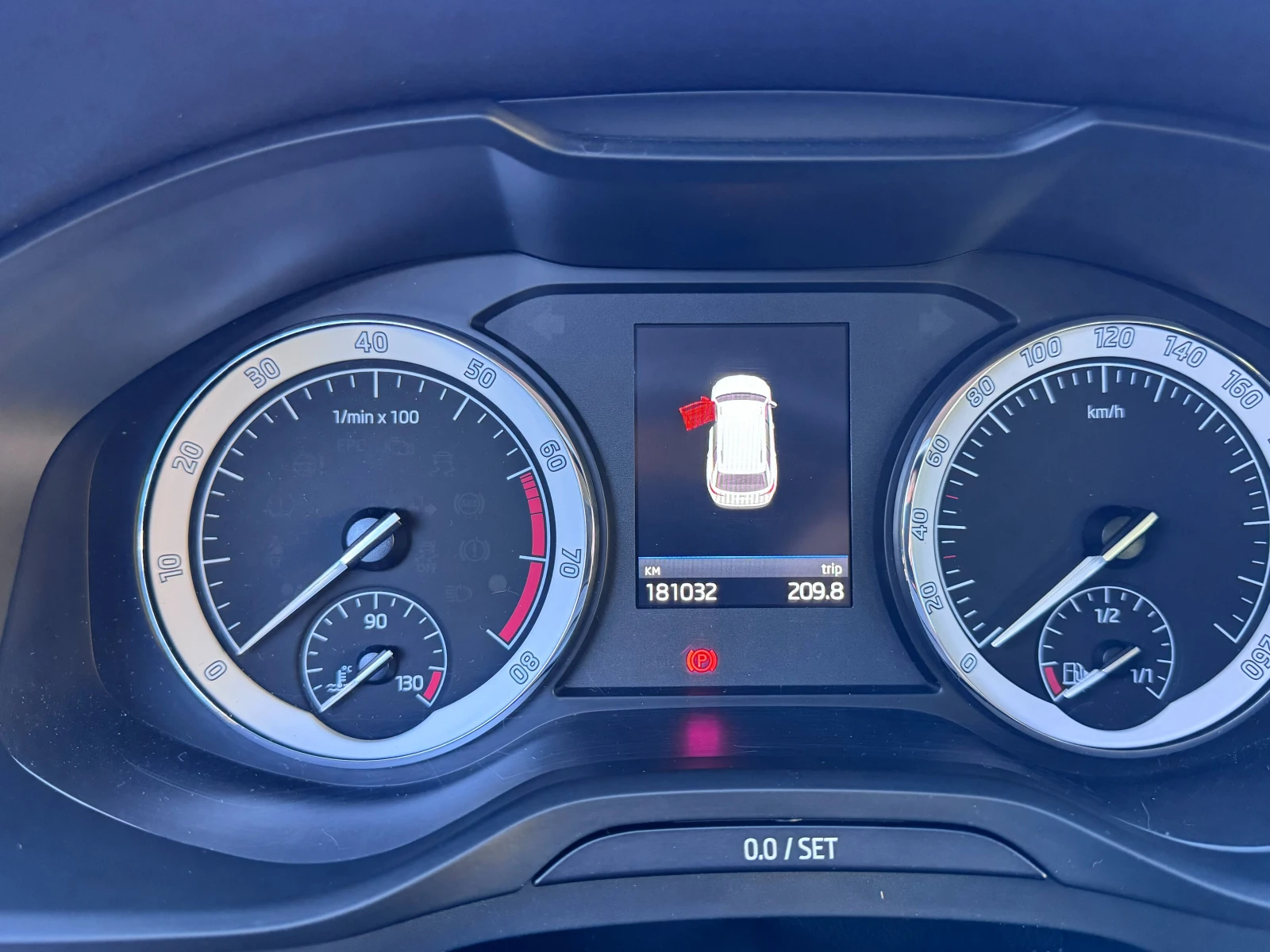 Skoda Kodiaq, снимка 9 - Автомобили и джипове - 56233433