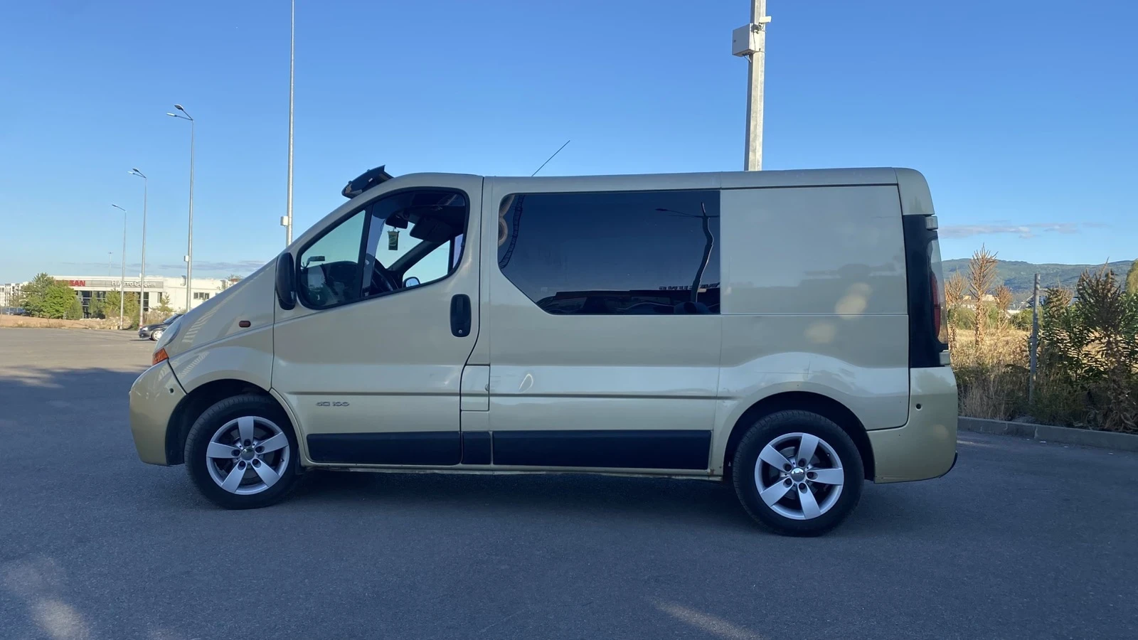 Renault Trafic 1.9 - изображение 4