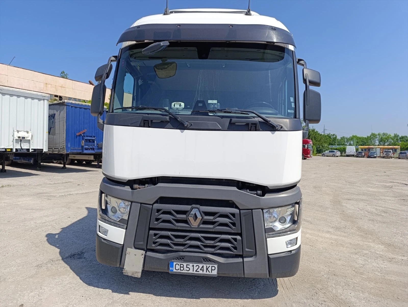 Renault T  - изображение 8