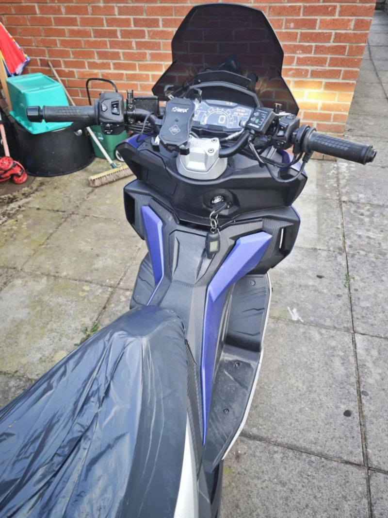 Aprilia Sr GT 125, снимка 3 - Мотоциклети и мототехника - 51916518