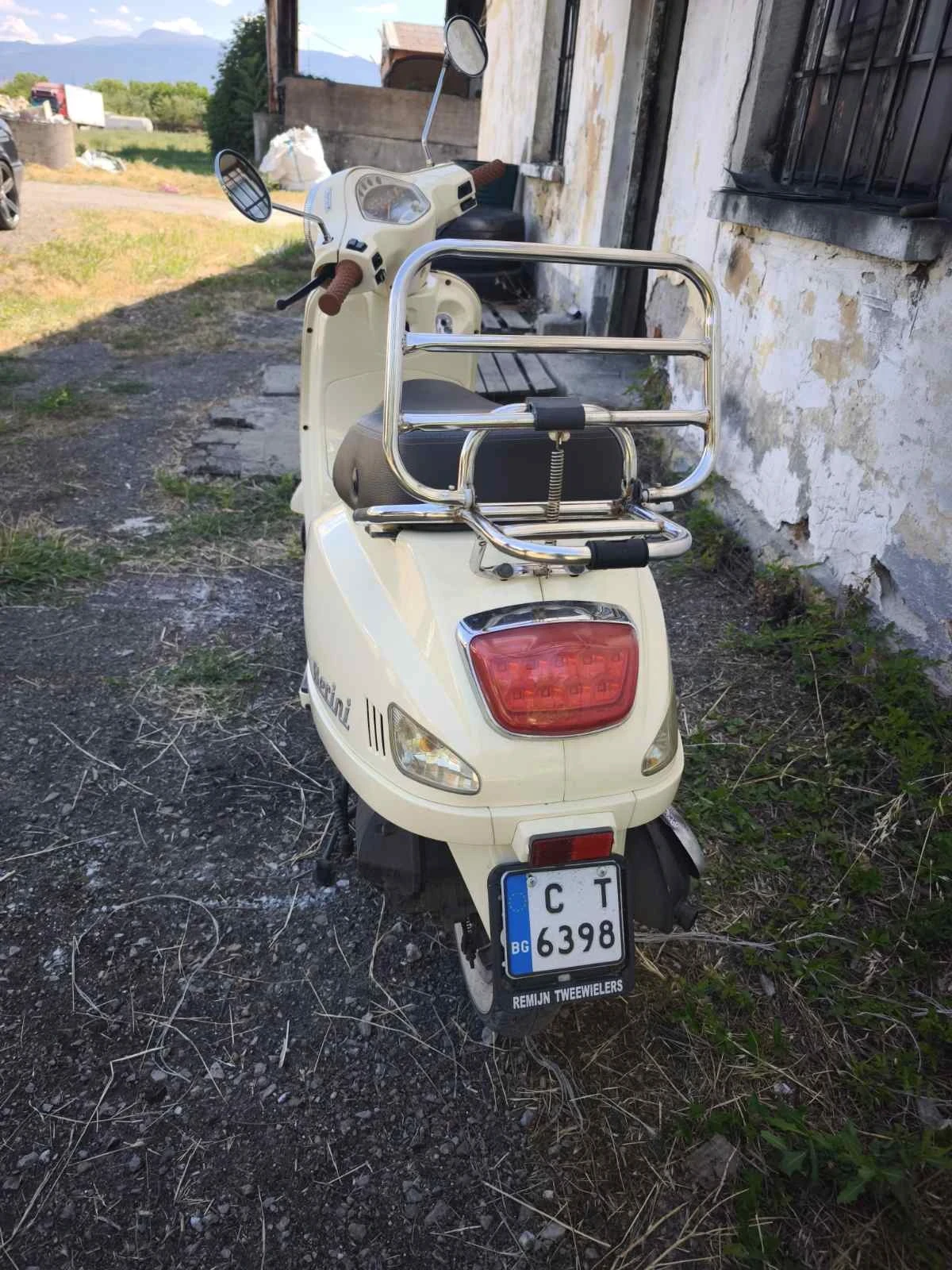 Vespa 50  - изображение 4