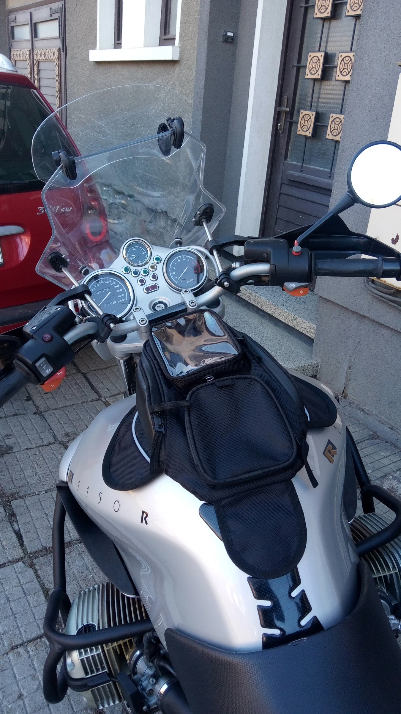 BMW R  - изображение 2