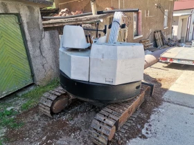 Багер Komatsu PC28, снимка 1