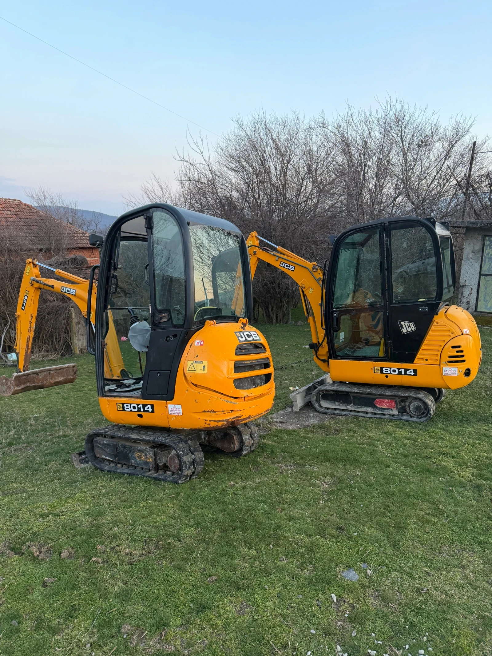 Багер JCB 8014 КАБИНА ПАРНО 2БР