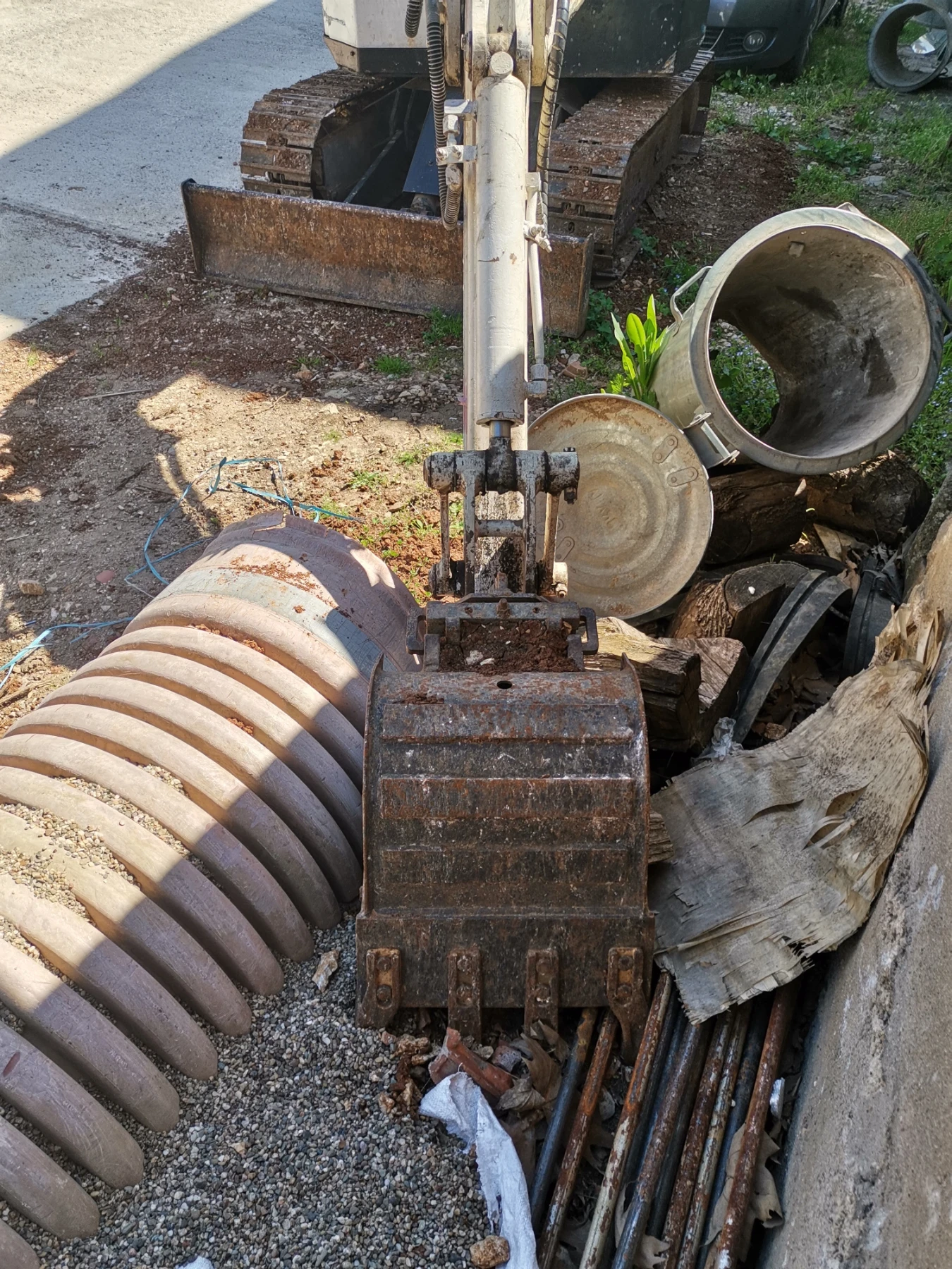 Багер Komatsu PC28, снимка 6 - Индустриална техника - 54315004