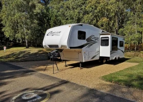 Каравана Други  - изображение 1