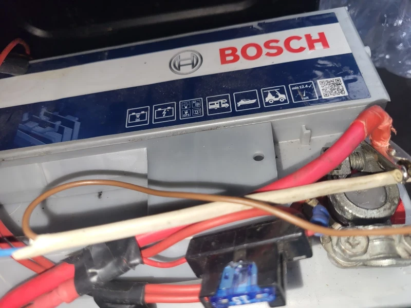 Кемпер Mitsubishi L300, снимка 10 - Каравани и кемпери - 52001907