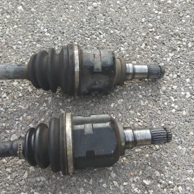   Toyota Corolla Verso 2009 - 1.6 VVT-i | Mobile.bg    2