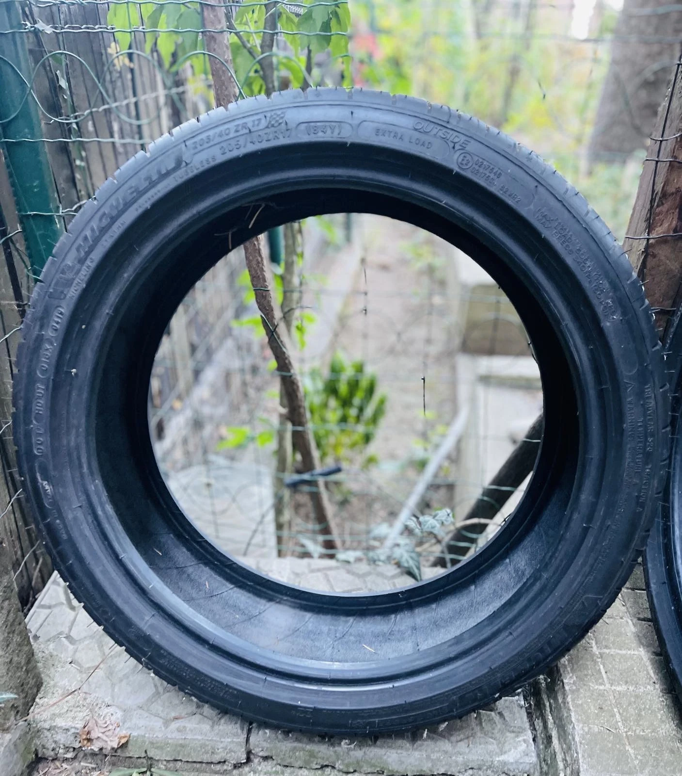  205/40R17 | Mobile.bg   4