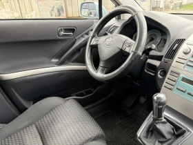 Toyota Corolla verso SOL, снимка 9