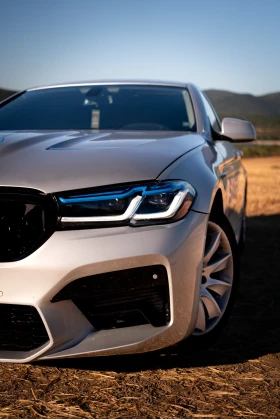 BMW 530 M5 F90 Визия, снимка 2