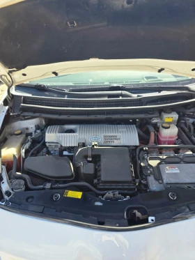 Toyota Prius Обслужен, снимка 14