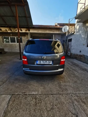 VW Touran 2.0 tdi , снимка 4