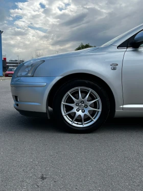Обява за продажба на Toyota Avensis 2.0 D4D ~6 500 лв. - изображение 9