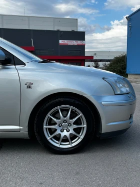 Обява за продажба на Toyota Avensis 2.0 D4D ~6 500 лв. - изображение 11