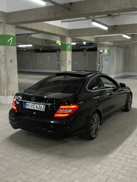 Обява за продажба на Mercedes-Benz C 250 AMG package / Регистриран ~26 100 лв. - изображение 4