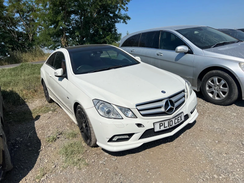 Mercedes-Benz E 350 На части, снимка 2 - Автомобили и джипове - 37499008