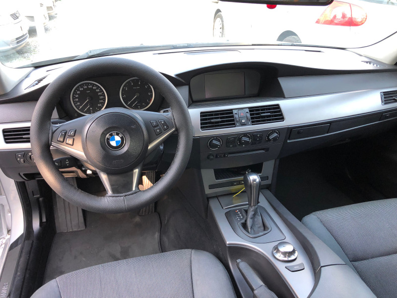 BMW 520 2.2i 170k.c., снимка 12 - Автомобили и джипове - 46366862