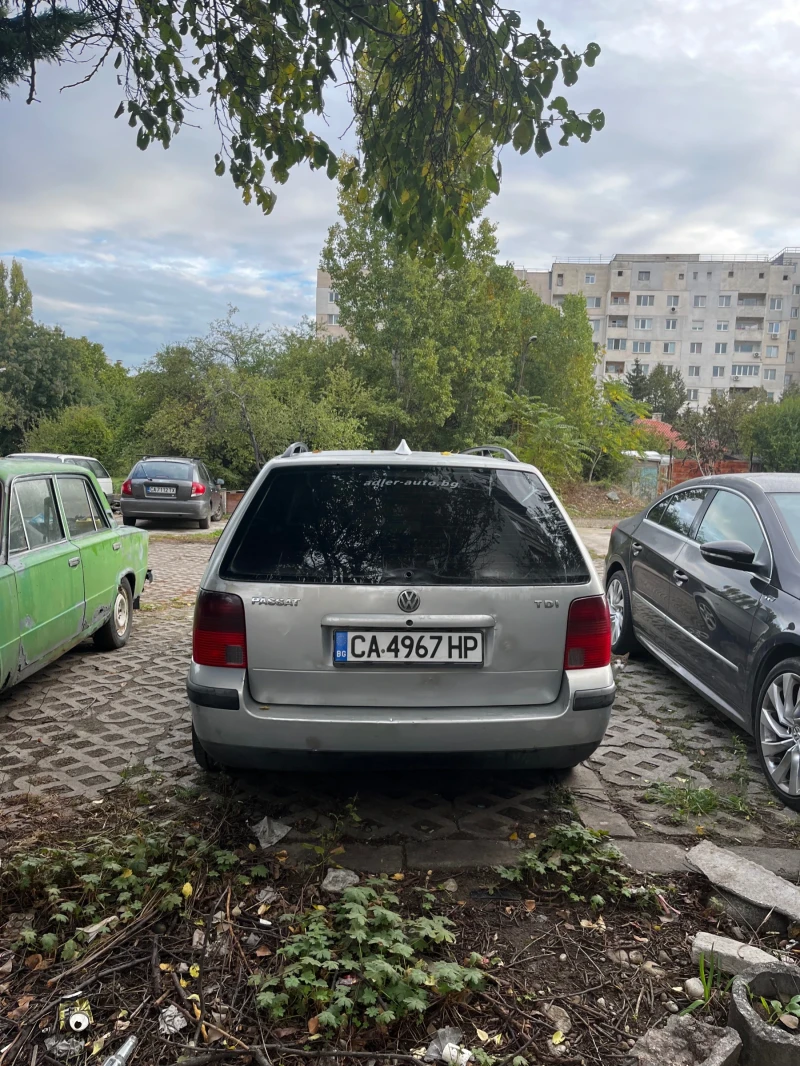 VW Passat 1.9 TDI, снимка 3 - Автомобили и джипове - 47530974