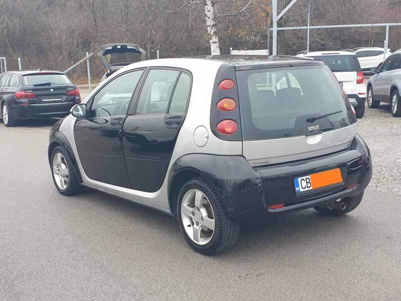 Smart Forfour 1.5i* АВТОМАТИК* ШИБЕДАХ* , снимка 6 - Автомобили и джипове - 48219315