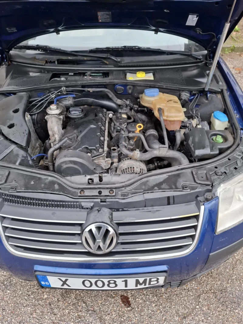 VW Passat, снимка 8 - Автомобили и джипове - 48452947