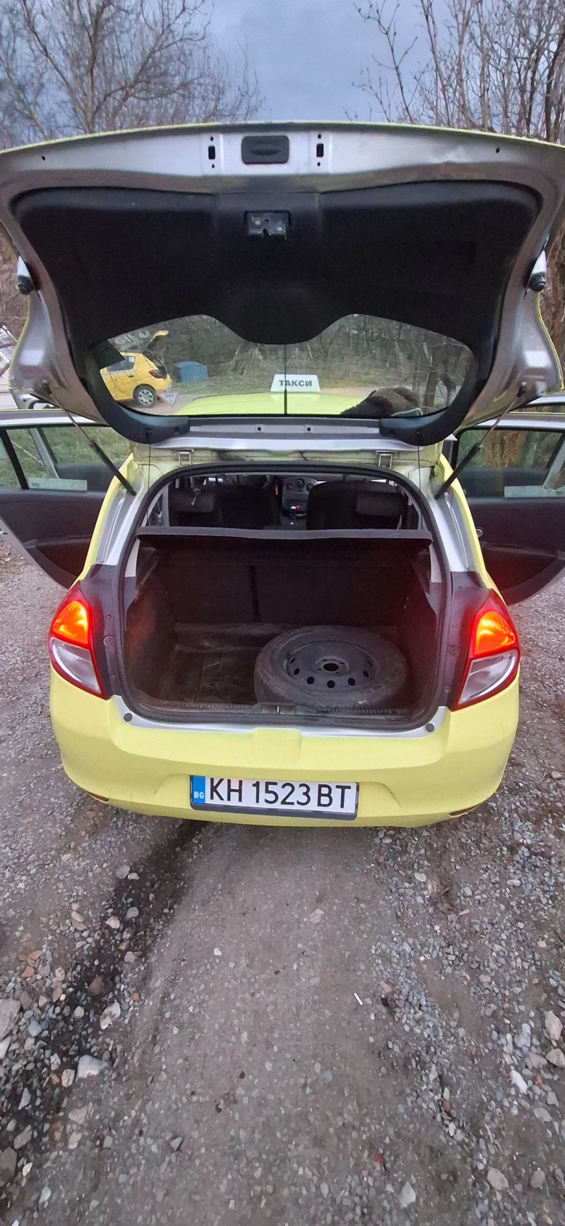 Renault Clio, снимка 4 - Автомобили и джипове - 49472048