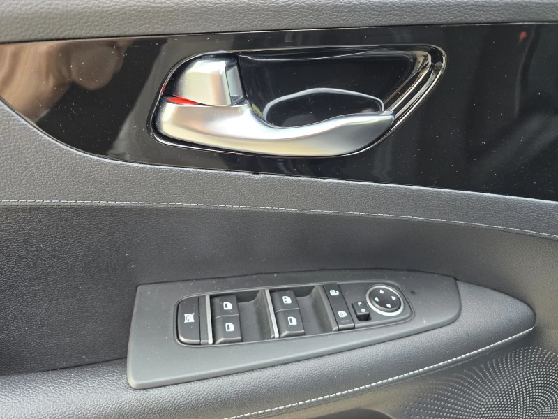 Kia Forte, снимка 10 - Автомобили и джипове - 49550963