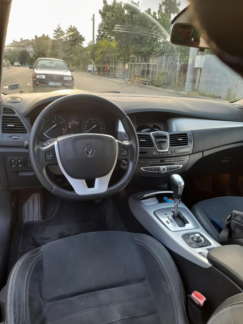 Renault Laguna, снимка 10 - Автомобили и джипове - 51928719