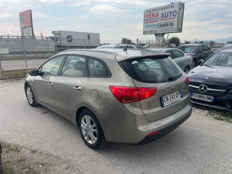 Kia Ceed 1.6 CRDi Top, снимка 6 - Автомобили и джипове - 51430508