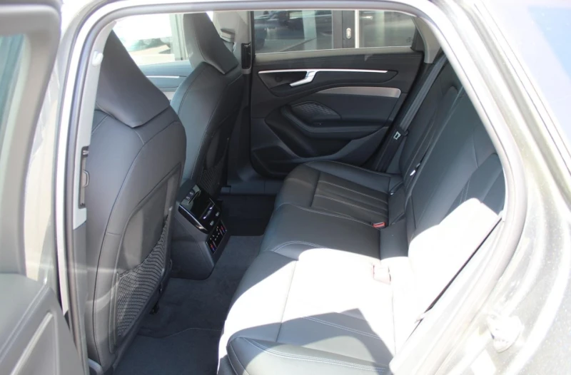 Audi A6 TFSI AVANT S-LINE TECH PAKET 360 MATRIX, снимка 14 - Автомобили и джипове - 51725231