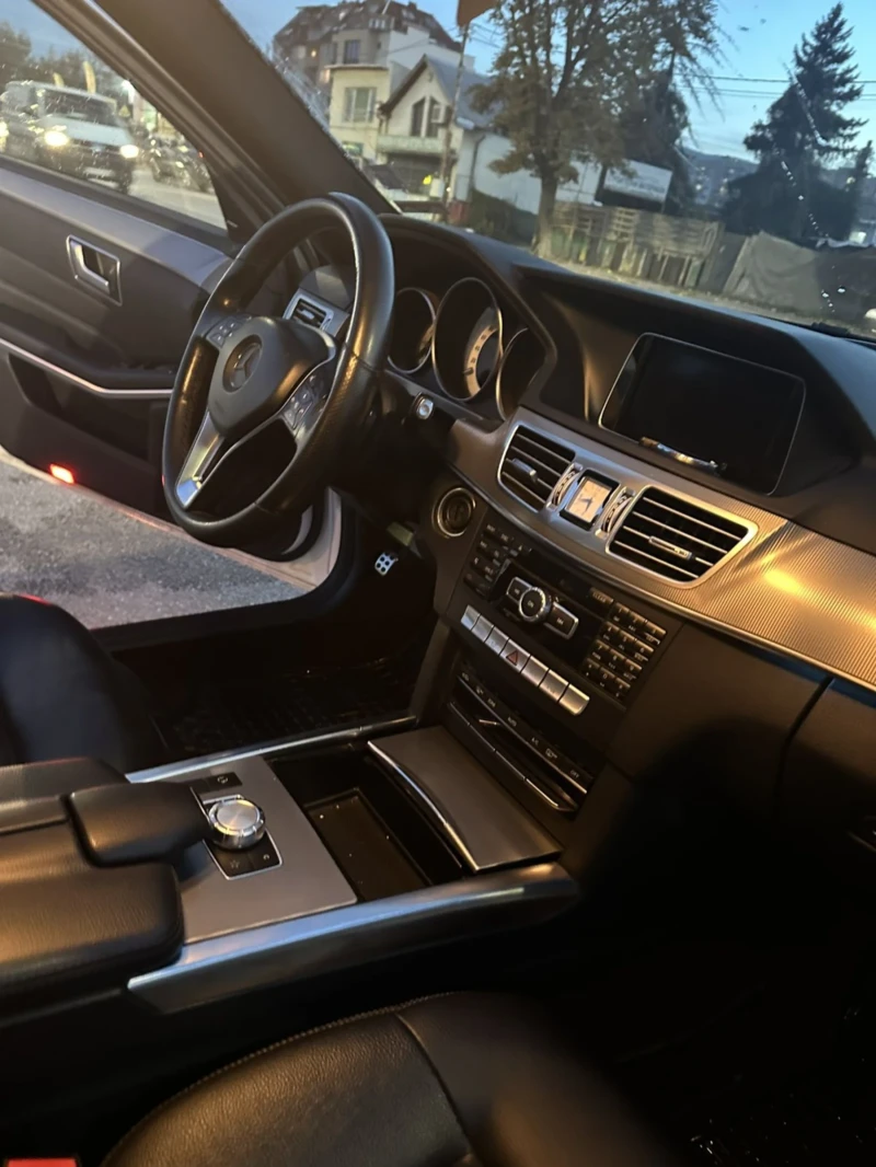 Mercedes-Benz E 36 AMG 258к.с., снимка 11 - Автомобили и джипове - 52676151