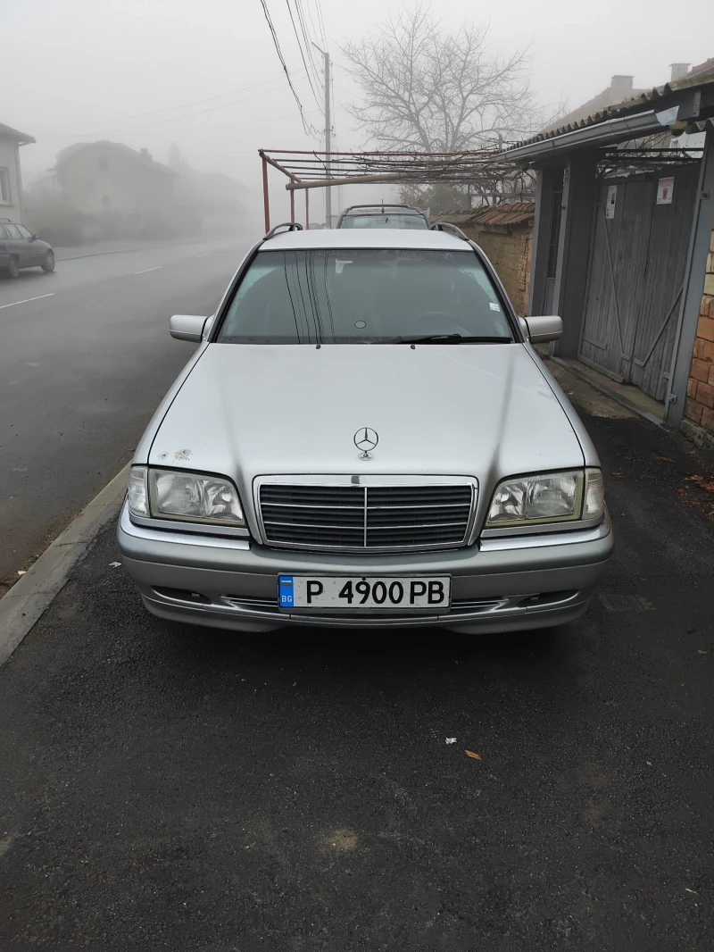 Mercedes-Benz C 220 2.2