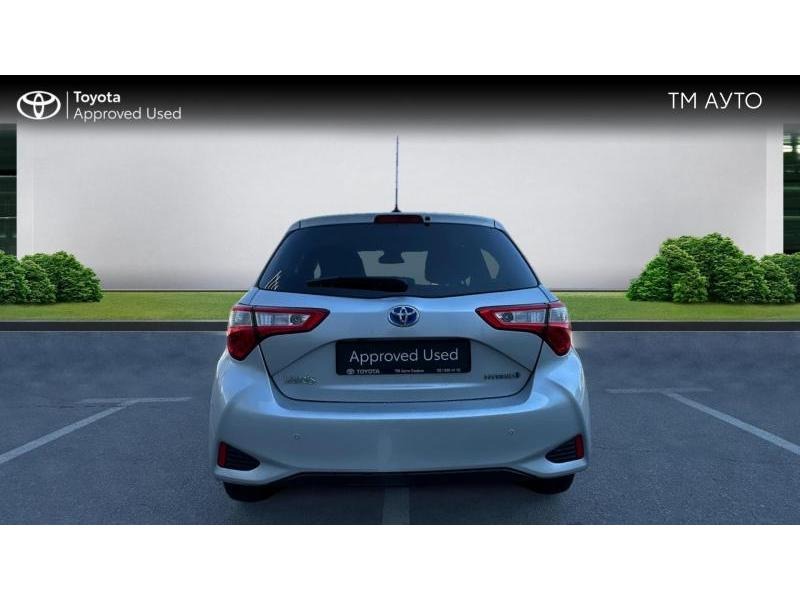 Toyota Yaris, снимка 4 - Автомобили и джипове - 46767553