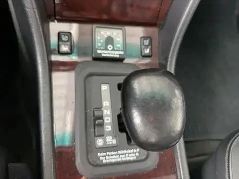 Mercedes-Benz E 500 W124, снимка 7 - Автомобили и джипове - 53316812