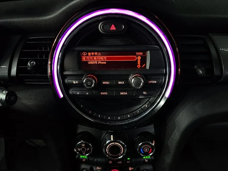 Mini Cooper D Basic 3Rd Generation, снимка 14 - Автомобили и джипове - 56116331