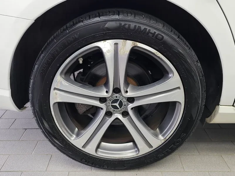 Mercedes-Benz E 300 4MATIC - САМО 30% АВАНС, снимка 5 - Автомобили и джипове - 56266609