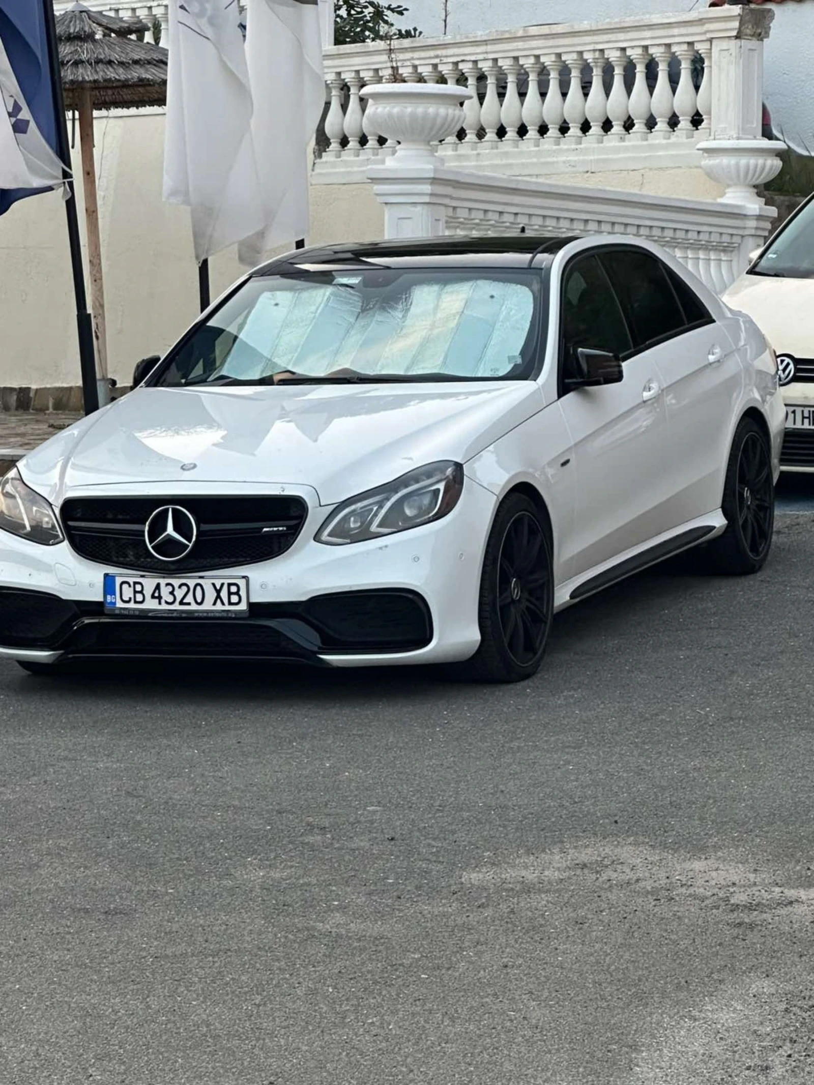 Mercedes-Benz E 36 AMG 258к.с., снимка 1