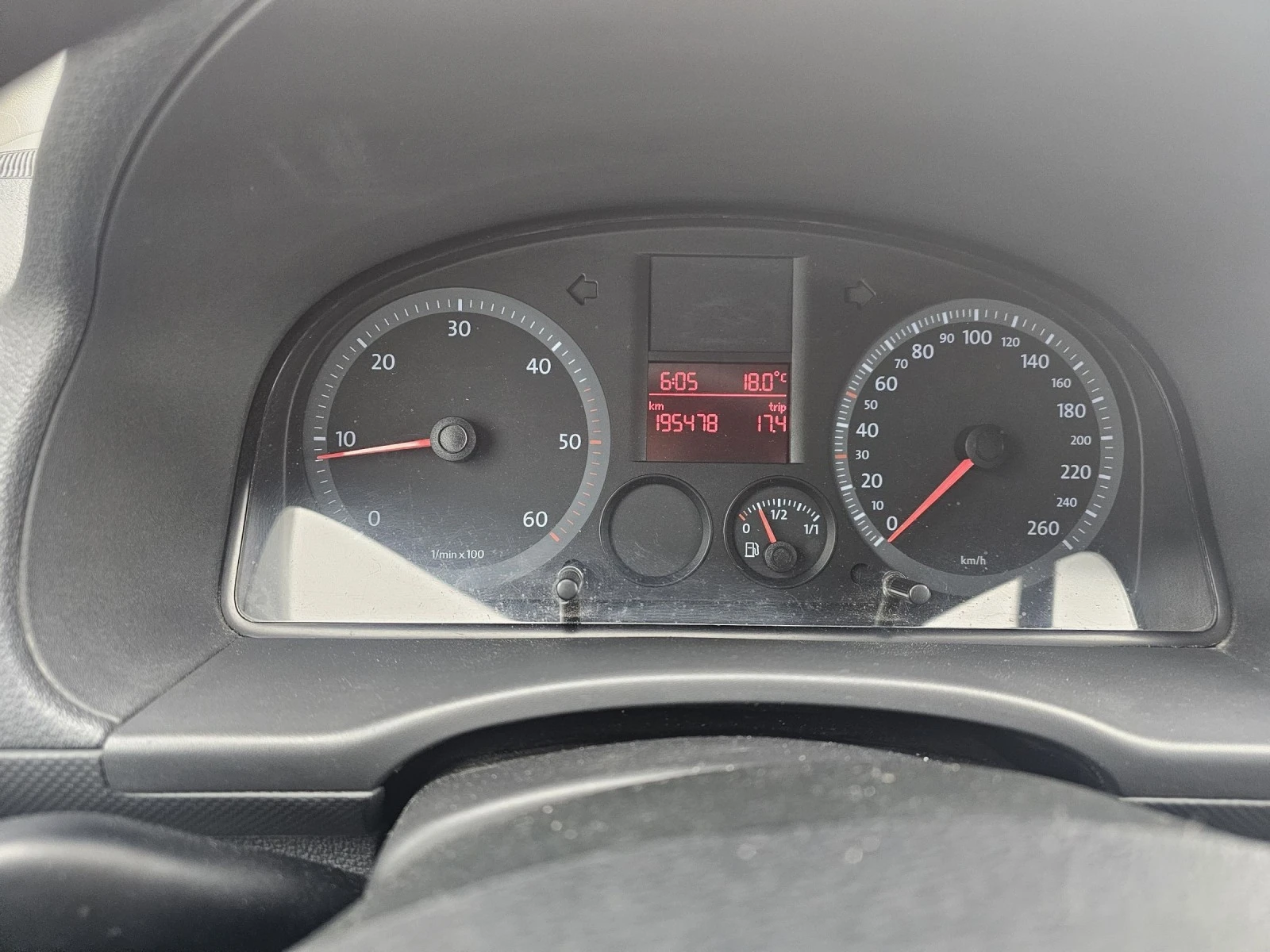 VW Caddy 1.9TDI | Mobile.bg — изображение 16