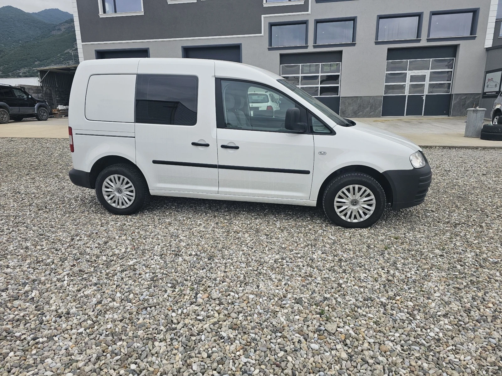 VW Caddy 1.9TDI - изображение 5