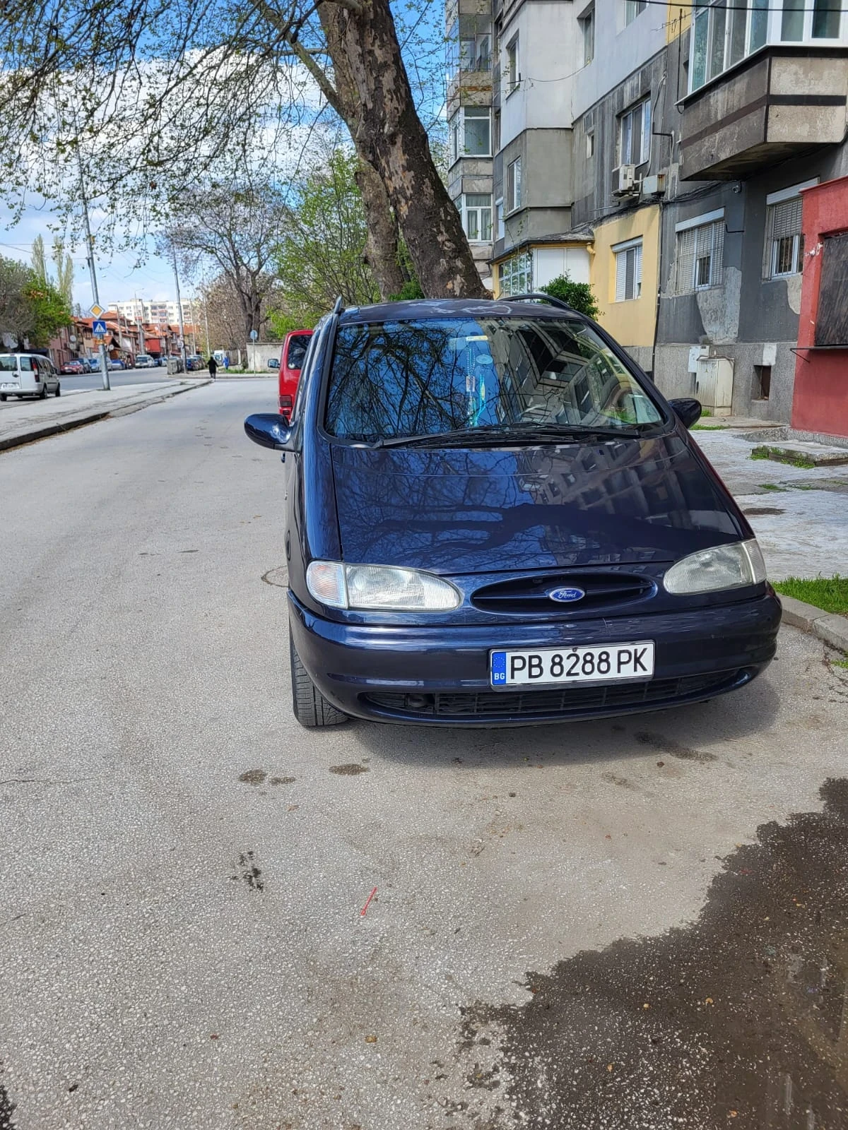 Ford Galaxy 110 - изображение 2