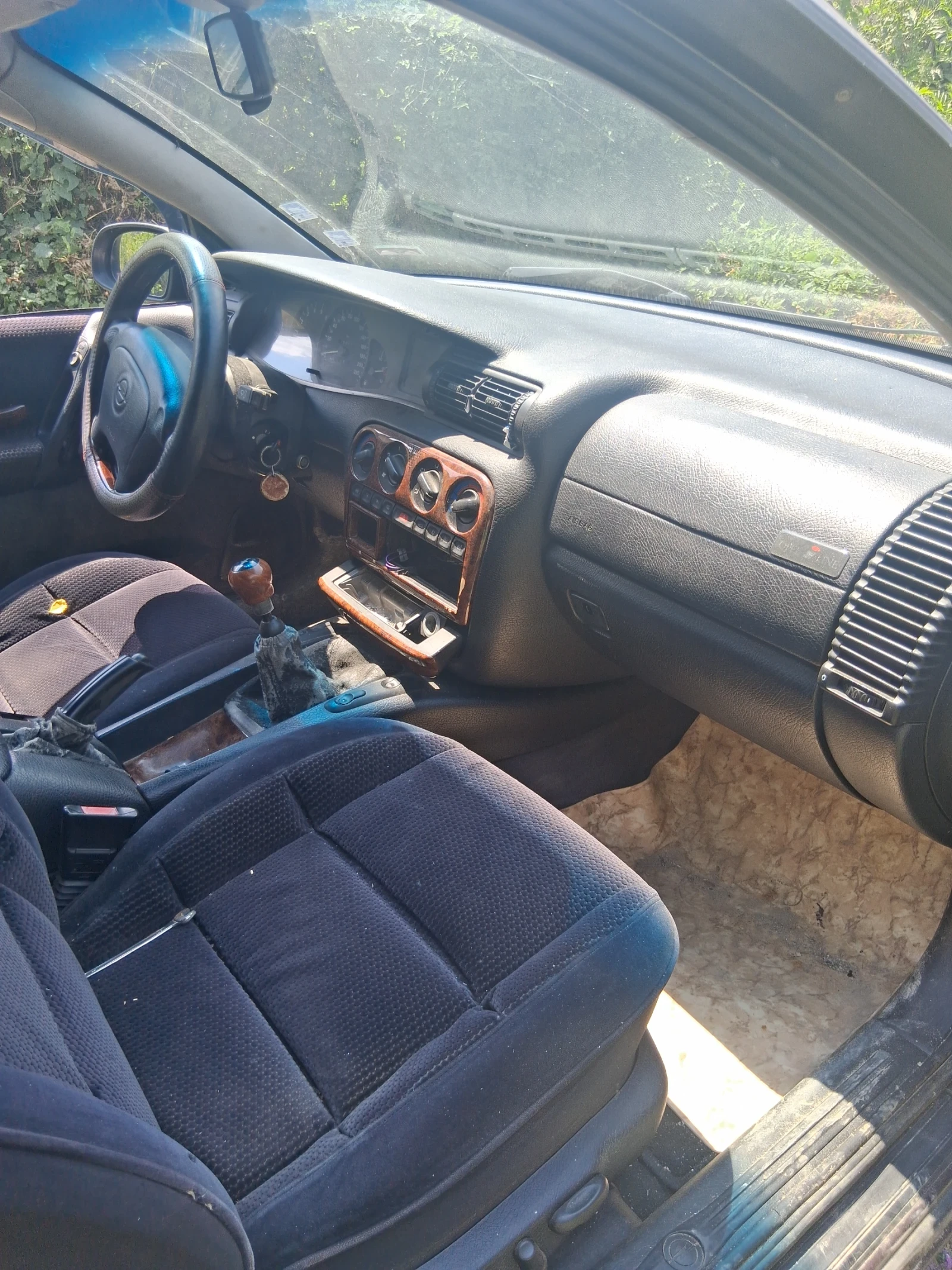 Opel Omega  - изображение 5