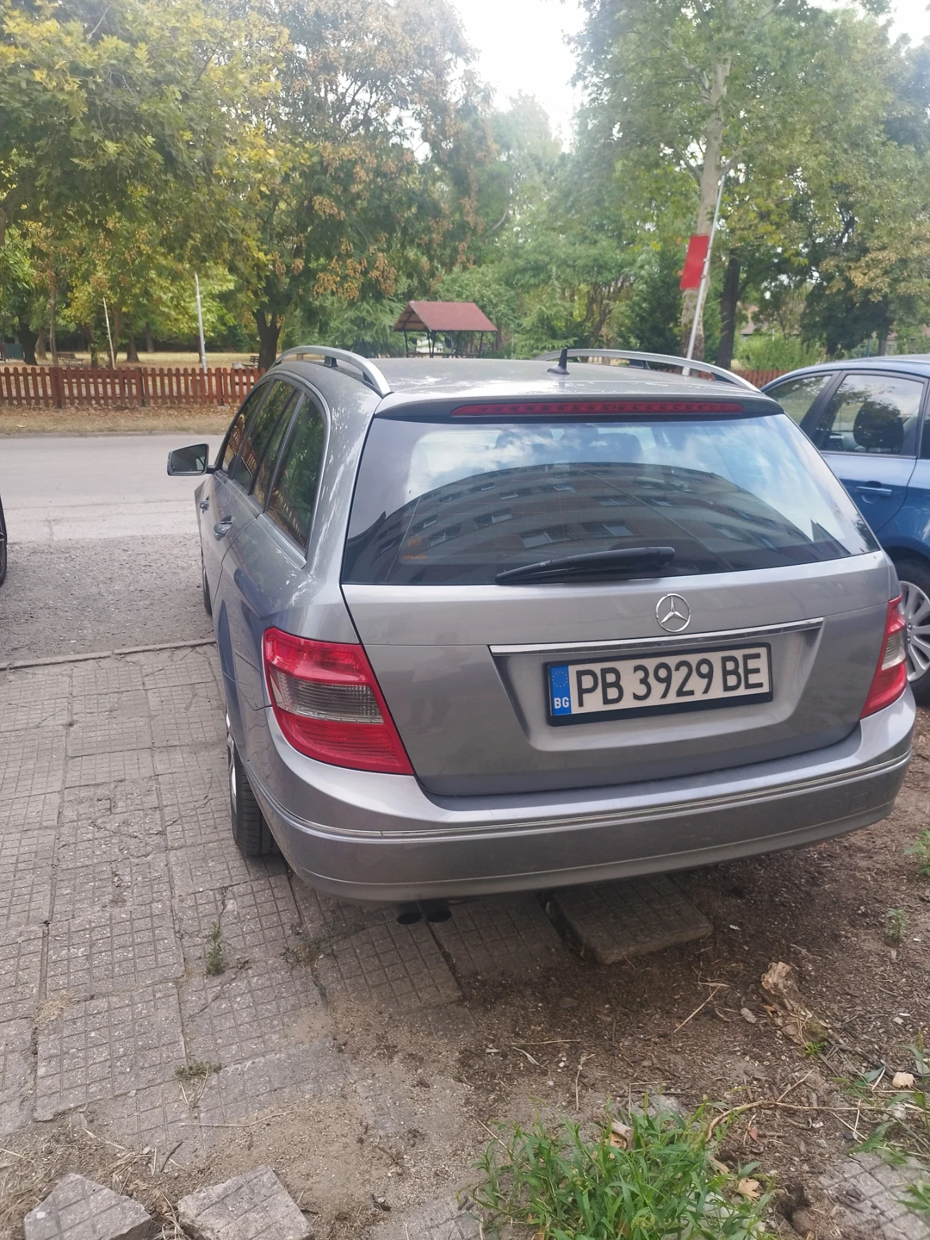Mercedes-Benz C 200  - изображение 2